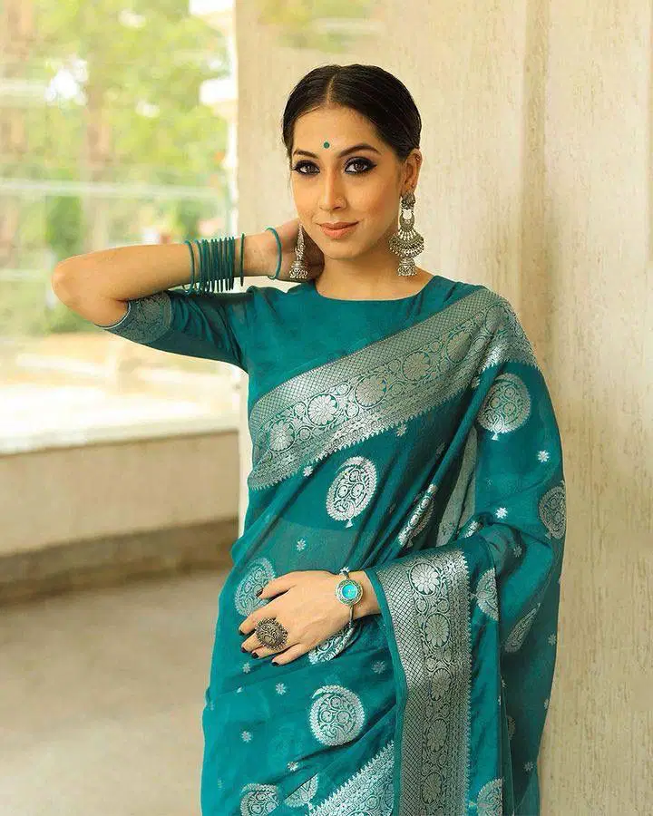 SF 657 Shubh Banarasi Lichi Silk Designer Sarees Wholesale Price In Surat